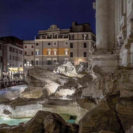 Trevi Ab Aeterno - Amazing View Of The Trevi Fountain Apartman Róma Kültér fotó